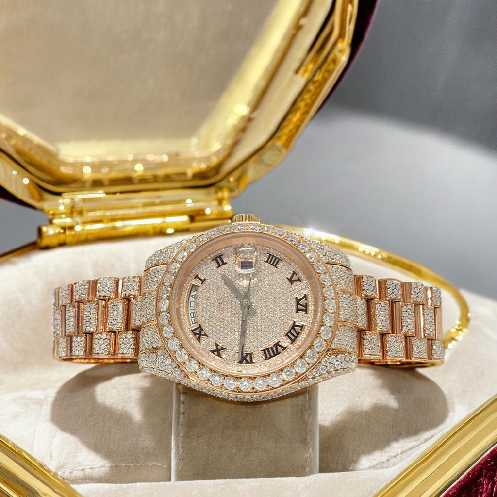 Premium VVS Iced out White Moissanite Diamond Bezel Luxury Custom Watch for Men and Women Hip Hop Style for Bust down watch