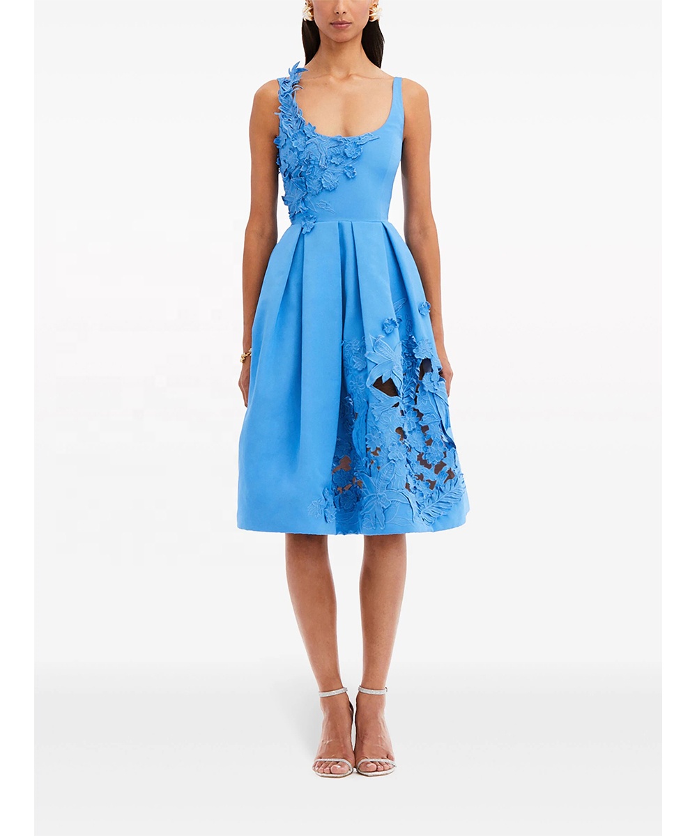 Customized Wide Shoulder Strap Crew Neck Floral Embroidery Mid Length Ladies Evening Dress 