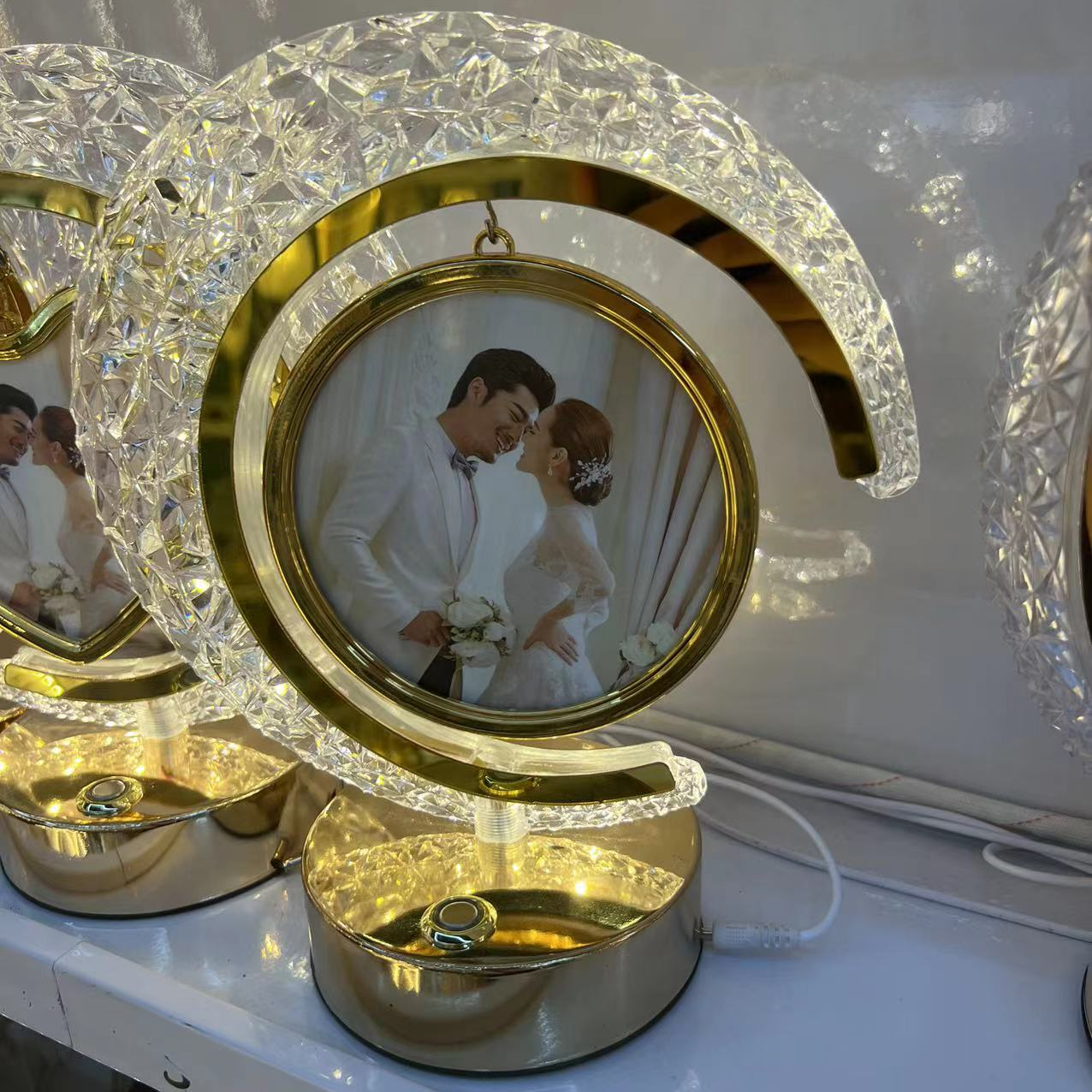 Customised Valentine&#39; Day Gift Love Wedding Shiny Gift Photo Frame With Led Light For Wedding And Home Decor 