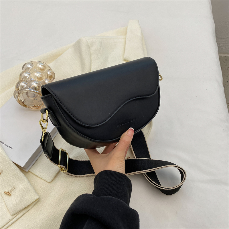 Fashion Lady Small Shoulder Bag Retro Style Women&#39;s Handbag Manufacturer Purse Women Hand Bags 